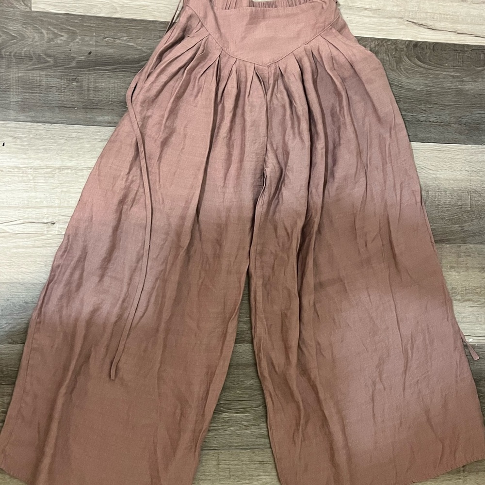 women’s lose windbreaker with string